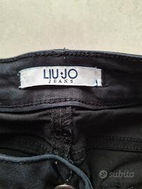 jeans elasticizzato nero