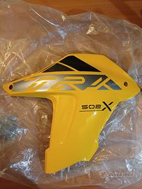 Benelli Trk 502X fianchetto dx giallo originale 