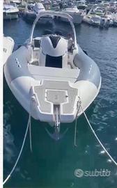 SEA PROP RIB 27 maniacale, WC,CUCINA,2x150 cv 2024