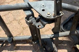telaiettto originale f12 +perno blocco