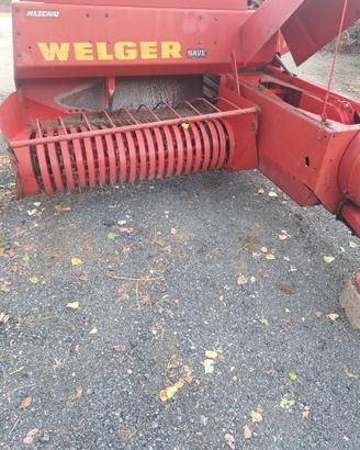 Imballatrice  Welger AP52