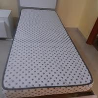 Letto singolo con rete e materasso
