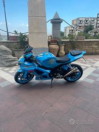 Gsx-r 1000 k8 rizla