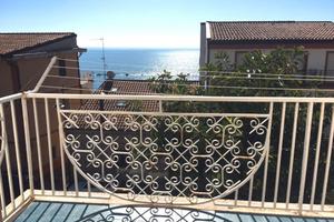 Pioppi appartamento 20 metri dal mare. Parcheggio