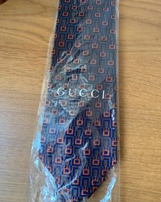 Cravatta Gucci nuova originale