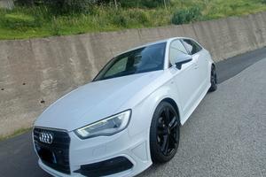 Audi A3 2.0 150 cv S line
