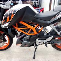 KTM 390 Duke