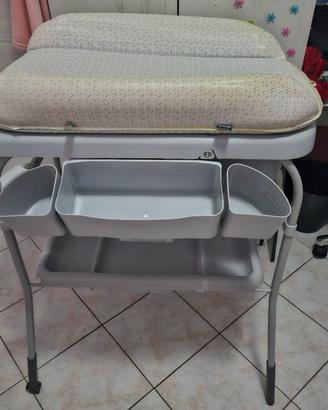 Fasciatoio con vasca per bagnetto