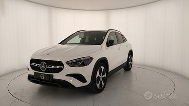 MERCEDES-BENZ GLA 200 d Automatic 4MATIC