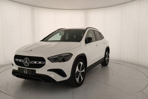 MERCEDES-BENZ GLA 200 d Automatic 4MATIC