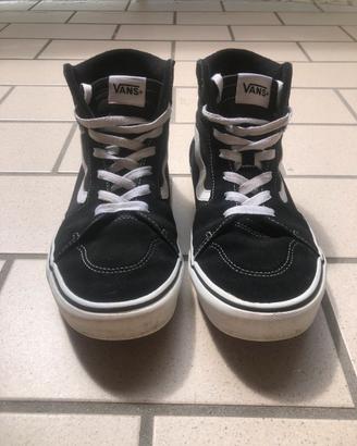 Vans alte- bianche e nere