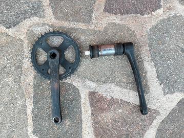 Guarnitura e movimento centrale per bici