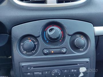 Comandi riscaldamento RENAULT CLIO del 2009