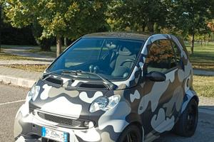 Smart Fortwo Brabus 2006 colore mimetica militar