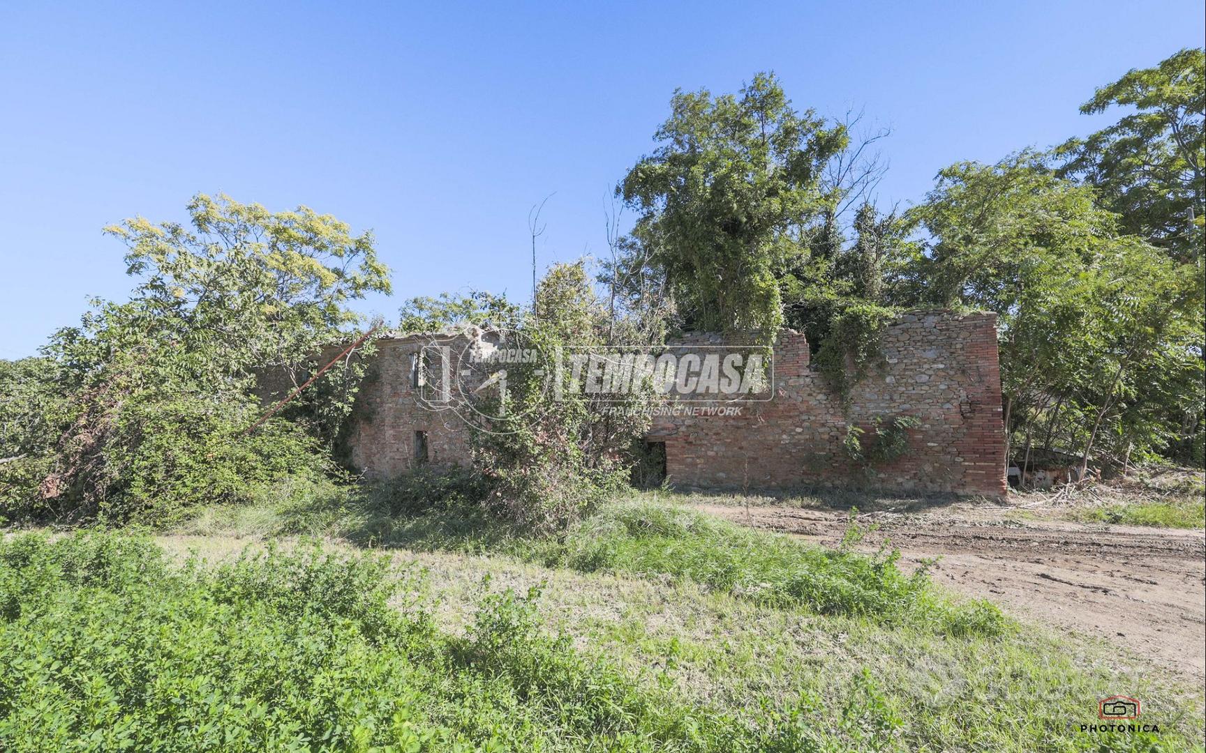 RUSTICO INDIPENDENTE CON TERRENO - MORCIANO DI ROM - Vista 4