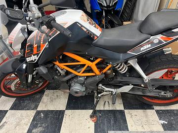 Ktm 390 Duke Pat A 2