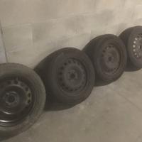 Cerchi in ferro Renault   da 15"