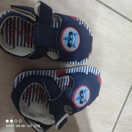 scarpe neonato  Nike ,puma