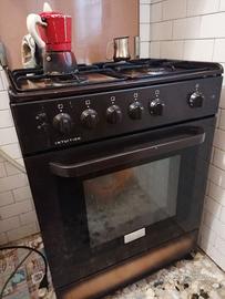 cucina a gas con forno
