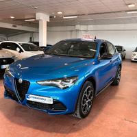 Alfa Romeo Stelvio VELOCE 2.0 Turbo AT8 Q4 SPOTICA