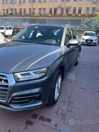 Audi Q5 tfsi hybrid benzina 55 245 cv