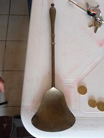 Calza piede in ottone anni 50