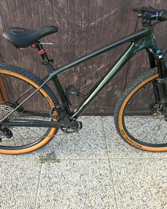 Mtb Scott Scale 930 in carbonio