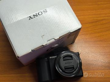Sony ZV-E10 