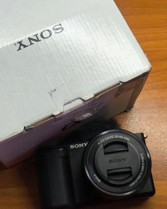 Sony ZV-E10 