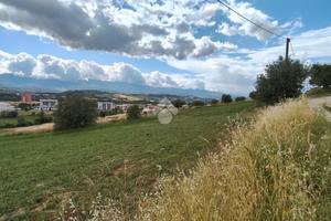 TER. RESIDENZIALE A LUZZI