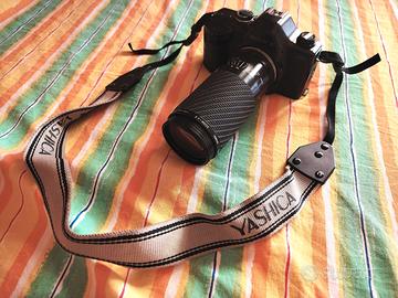 Yashica 108 multiprogram + obiettivo macro zoom Si