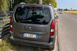 Pegeout rifter 2020 cv 130  motore nuovo