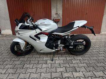 Ducati supersport 950 S