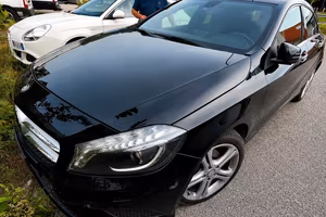 MERCEDES A180 IN ARRIVO