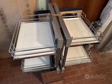 Arredo Cucina completo di movimento angolare