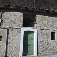 Rustico 80 mq + 10 mq spazio all' aperto