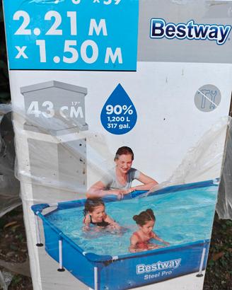 Piscina montabile
