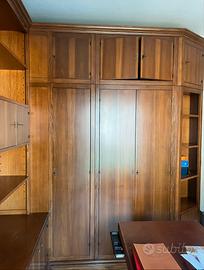 STUDIO PREGIATO IN LEGNO