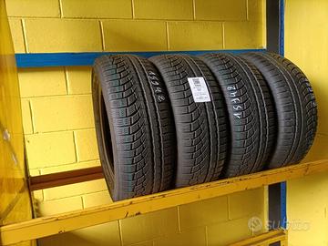 2 Gomme al 80% 205/55/16 NOKIAN Invernali - Cantù