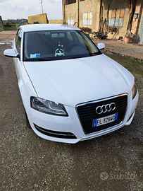 Audi A3 sportback tdi1600 90cv 2012