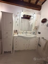 Composizione mobile bagno