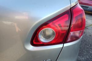 Fanale post. dx int. NISSAN QASHQAI del 2008