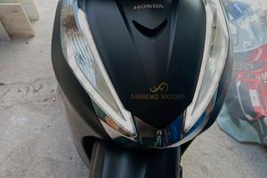SH 300i sport