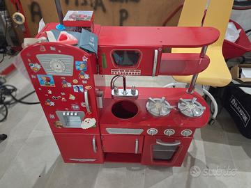 2 cucine con vari giochi