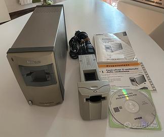 Scanner Nikon per diapositive e negativi