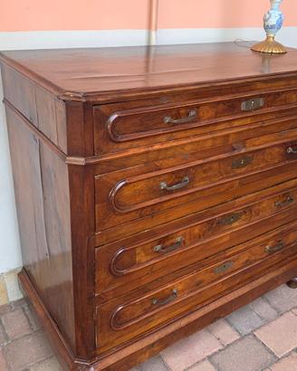 Como sardo primi 800’ in noce !!!!