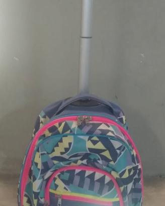 trolley scuola