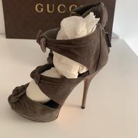 Gucci sandali camoscio