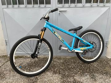 Bici Scott dirt bike 26"