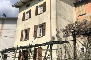 Casa indipendente di 150 m² con 5 locali a Varsi